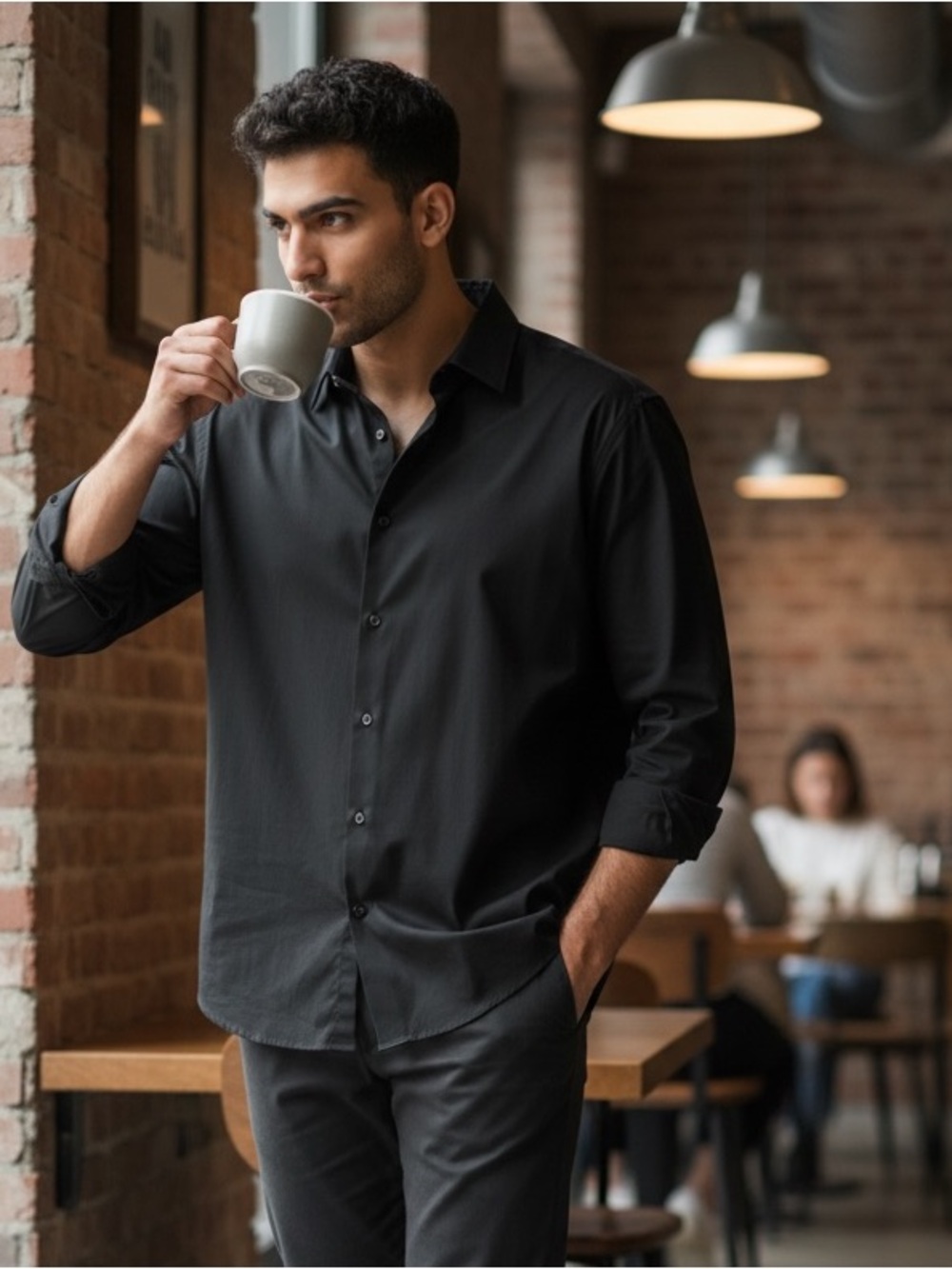 Van Heusen Men's Black Casual Button-Down Shirt